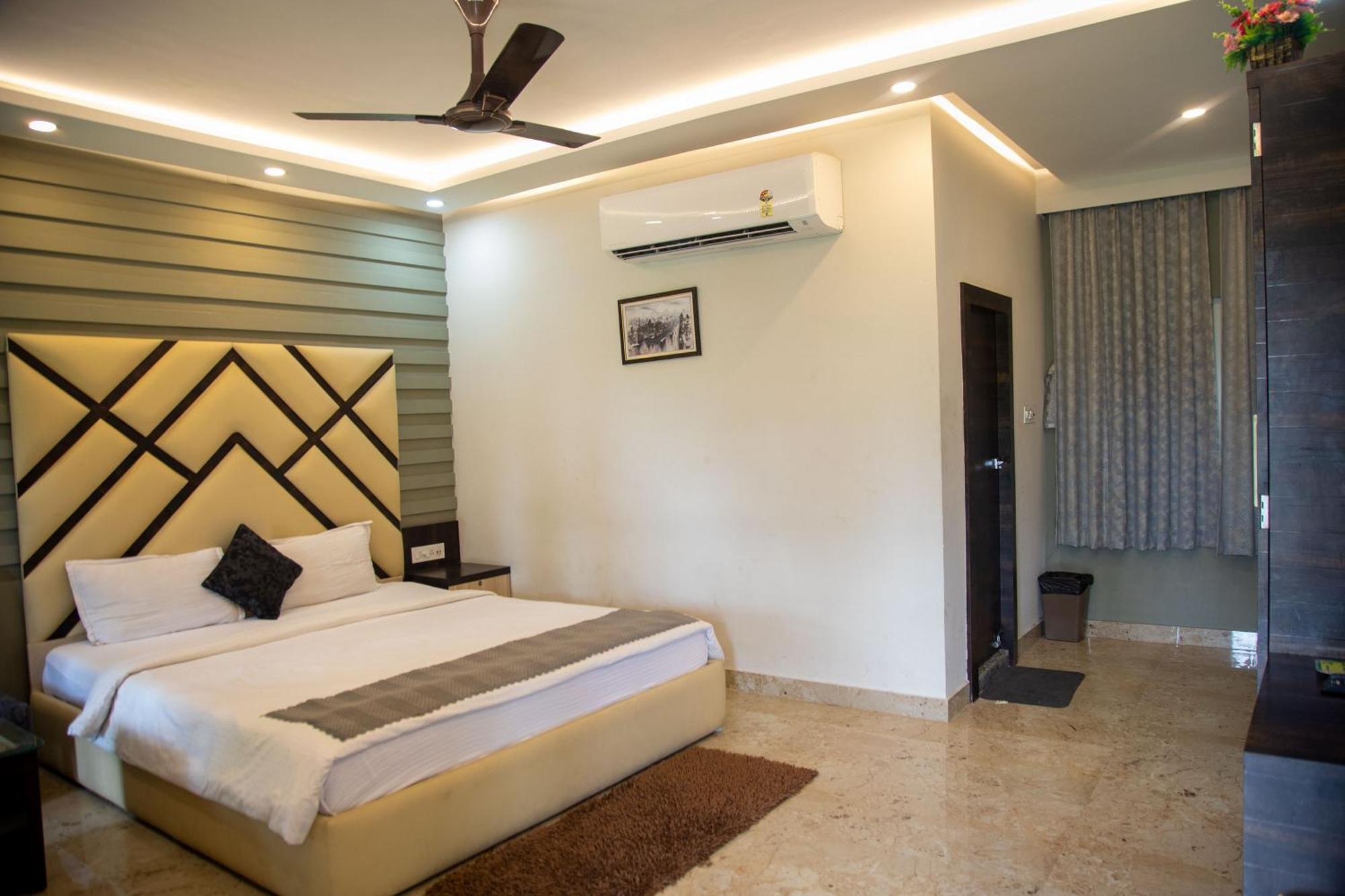 Banabithi Resort Bhangar 外观 照片